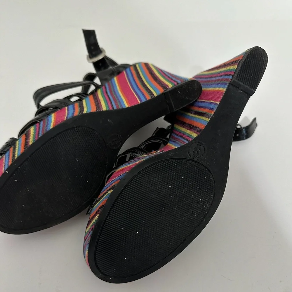 Westies Black with Multicolored Stripe Platform Wedge Sandals Size 9